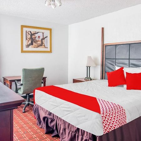Hotel Oyo Townhouse Houston George Bush Intercontinental Zewnętrze zdjęcie