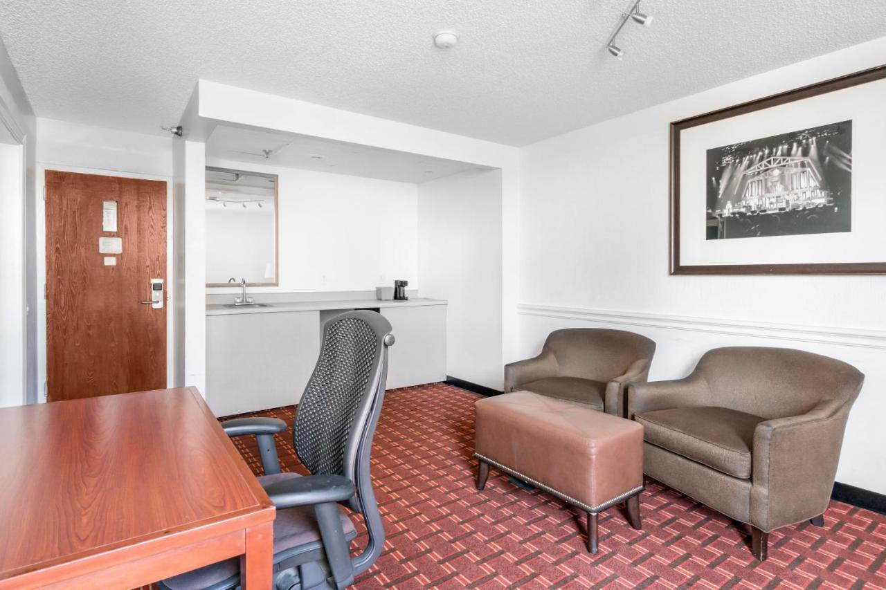 Hotel Oyo Townhouse Houston George Bush Intercontinental Zewnętrze zdjęcie