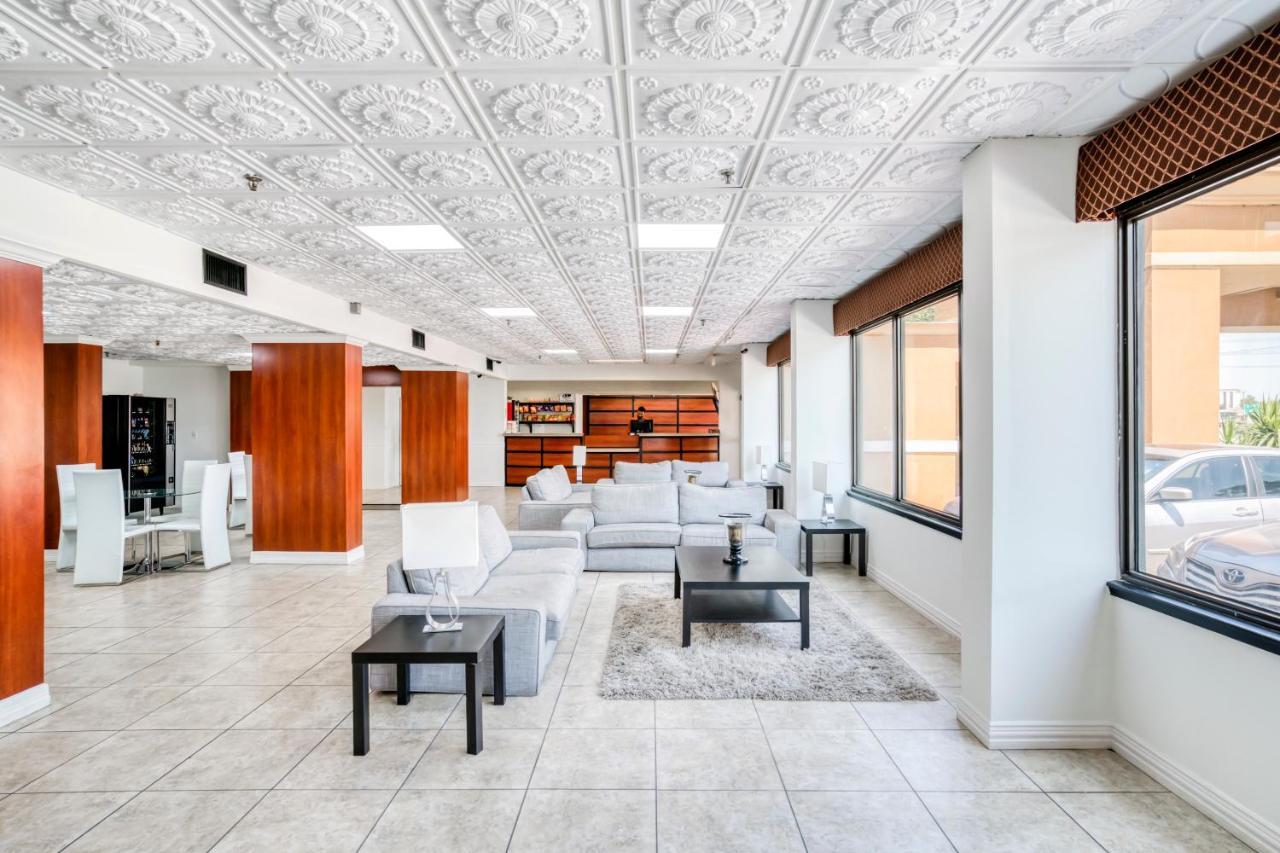 Hotel Oyo Townhouse Houston George Bush Intercontinental Zewnętrze zdjęcie