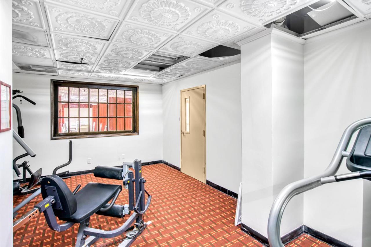 Hotel Oyo Townhouse Houston George Bush Intercontinental Zewnętrze zdjęcie