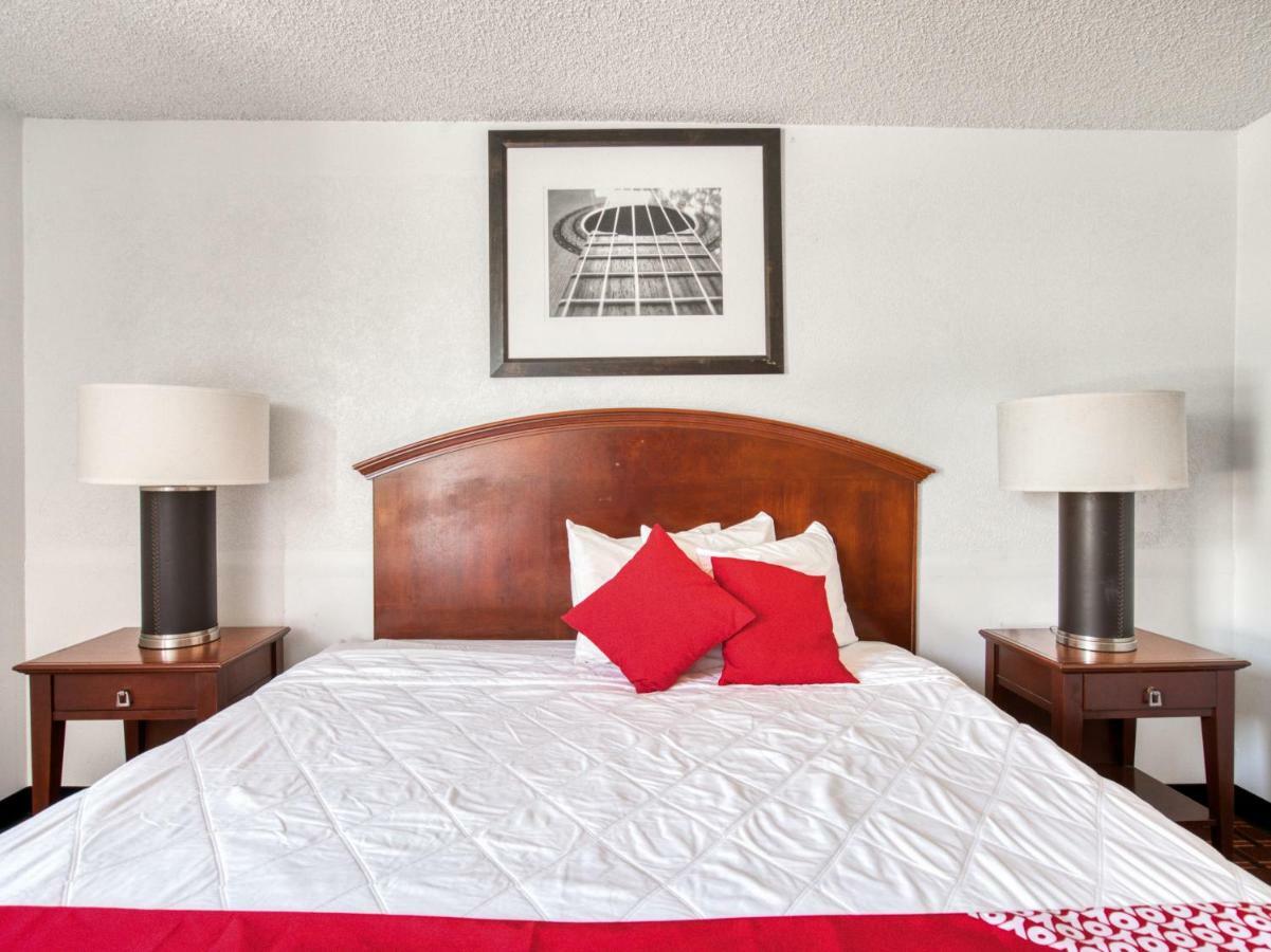 Hotel Oyo Townhouse Houston George Bush Intercontinental Zewnętrze zdjęcie