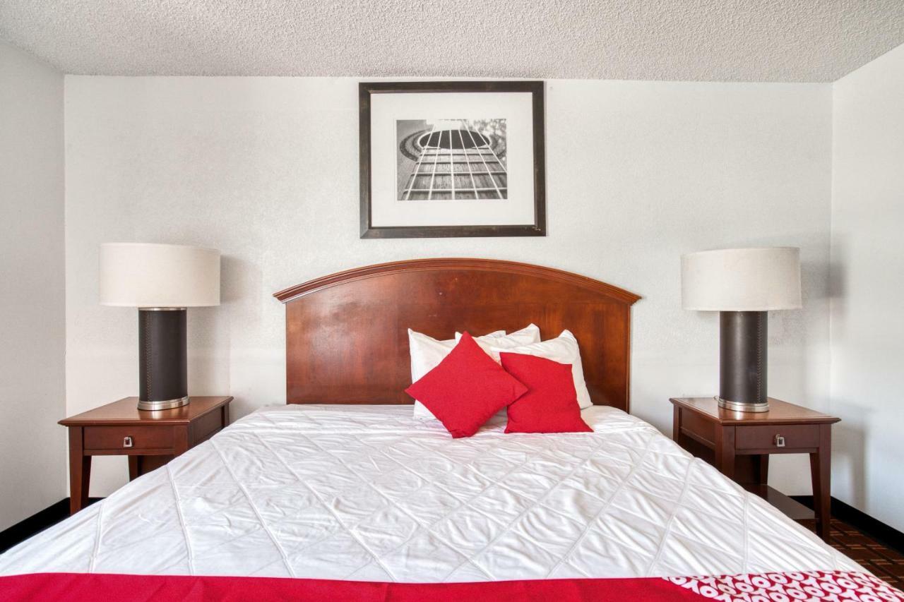 Hotel Oyo Townhouse Houston George Bush Intercontinental Zewnętrze zdjęcie