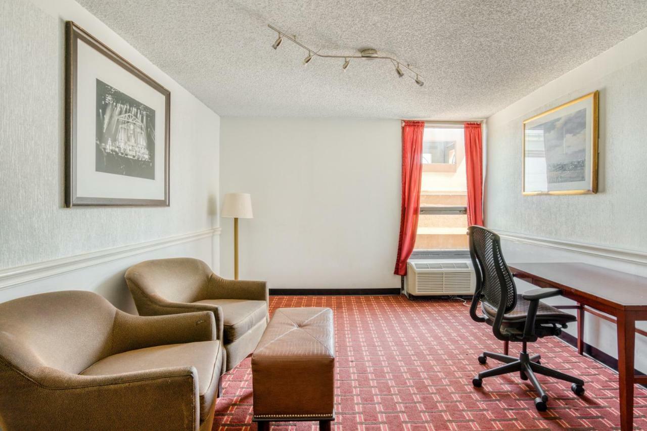 Hotel Oyo Townhouse Houston George Bush Intercontinental Zewnętrze zdjęcie